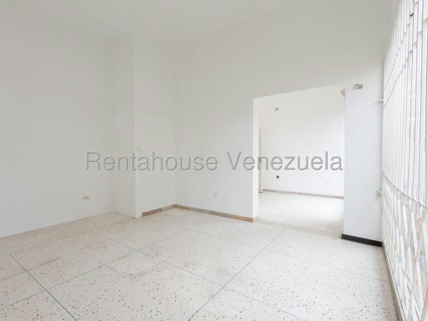 Comercial (Local Comercial) en Venta en Santa Elena, Lara - 23