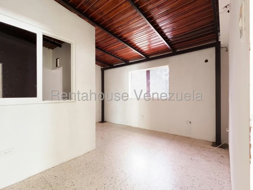Comercial (Local Comercial) en Venta en Santa Elena, Lara - 35