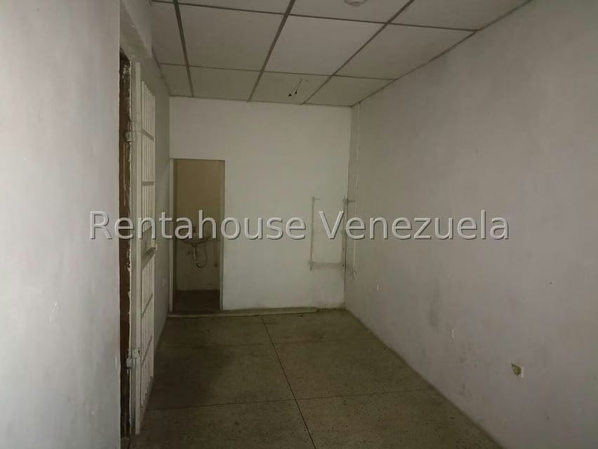 Comercial (Oficina) en Alquiler en Centro, Lara - 5