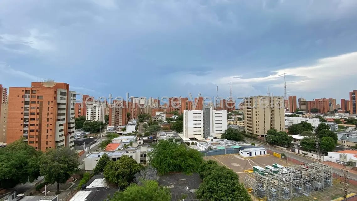 Apartamento (1 Nivel) en Alquiler en Bellas Artes, Zulia - 17