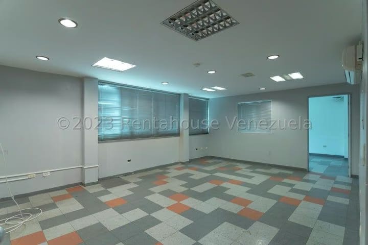 EDIFICIO EN VENTA – ELENA MARIN NOBREGA - 4