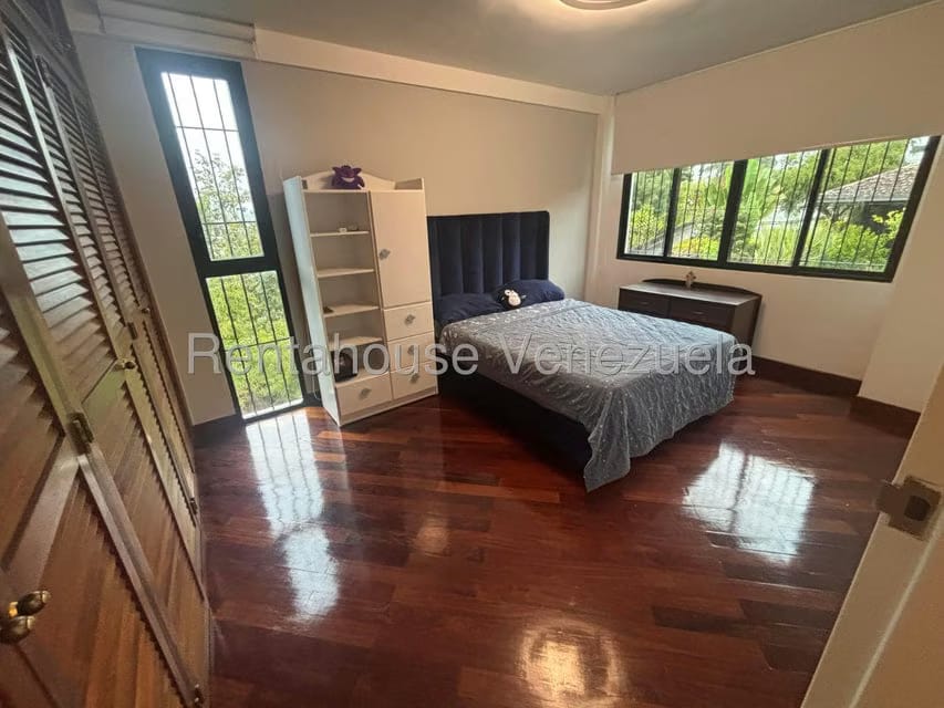 Casa (Duplex) en Venta en Club de Campo, Miranda - 16