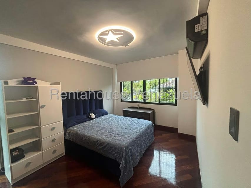 Casa (Duplex) en Venta en Club de Campo, Miranda - 17