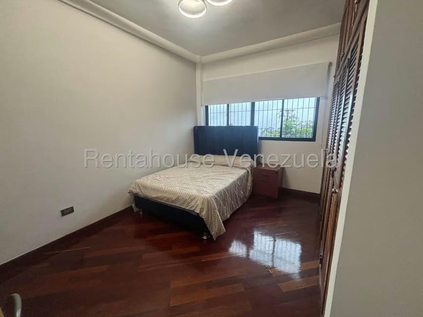Casa (Duplex) en Venta en Club de Campo, Miranda - 19