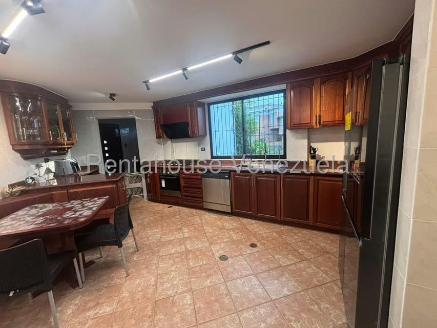 Casa (Duplex) en Venta en Club de Campo, Miranda - 7