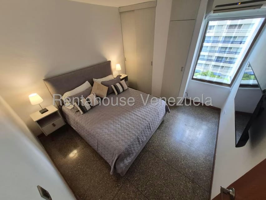 Apartamento (1 Nivel) en Venta en Los Palos Grandes, Distrito Metropolitano - 7