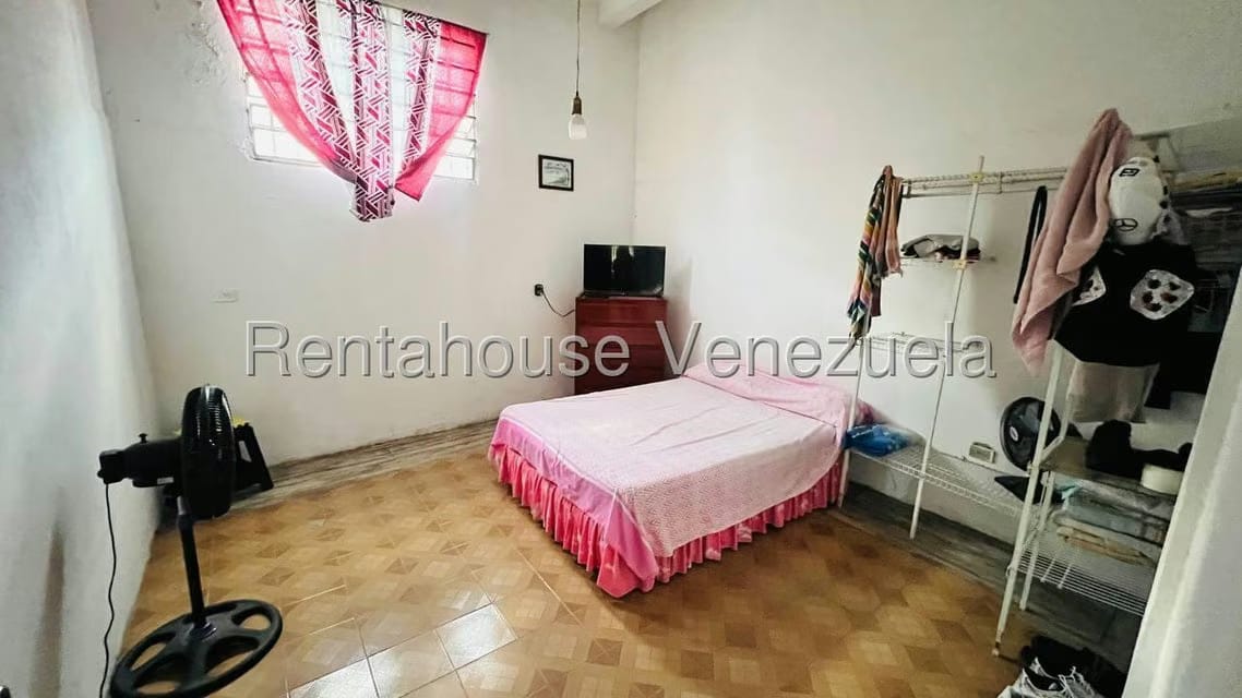 Casa (1 Nivel) en Venta en Parque Residencial Santa Rita, Aragua - 14