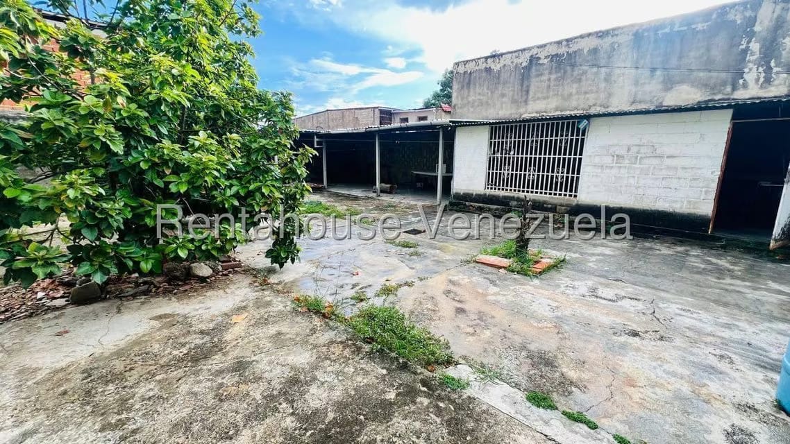 Casa (1 Nivel) en Venta en Parque Residencial Santa Rita, Aragua - 18