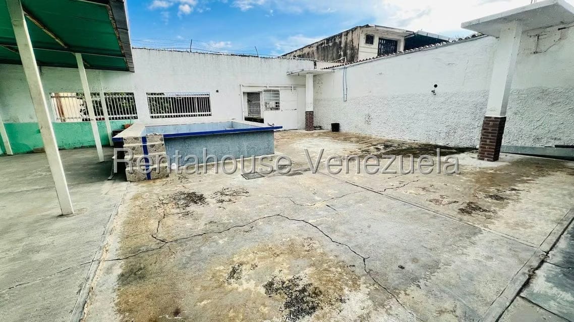 Casa (1 Nivel) en Venta en Parque Residencial Santa Rita, Aragua - 19