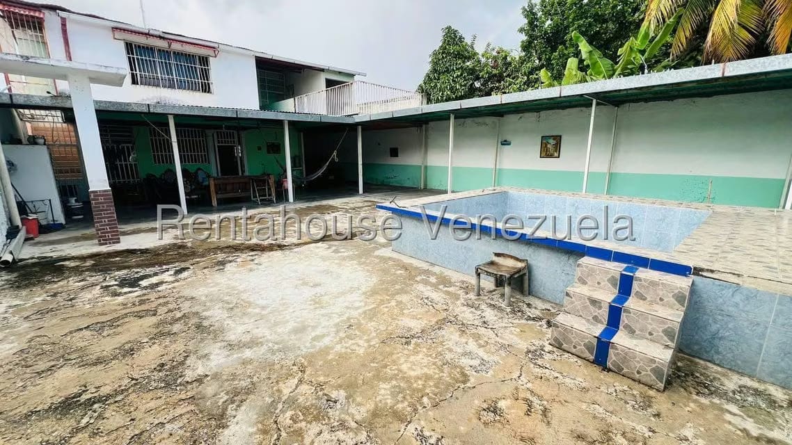 Casa (1 Nivel) en Venta en Parque Residencial Santa Rita, Aragua - 21