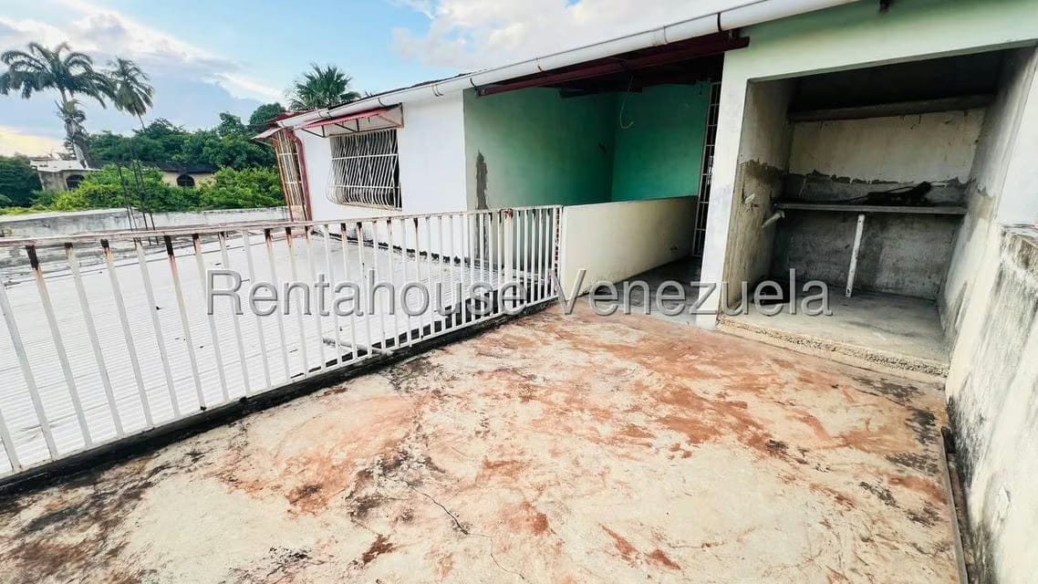 Casa (1 Nivel) en Venta en Parque Residencial Santa Rita, Aragua - 25