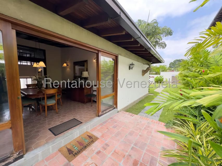 Casa (Multipes Niveles) en Venta en Los Chorros, Distrito Metropolitano - 15