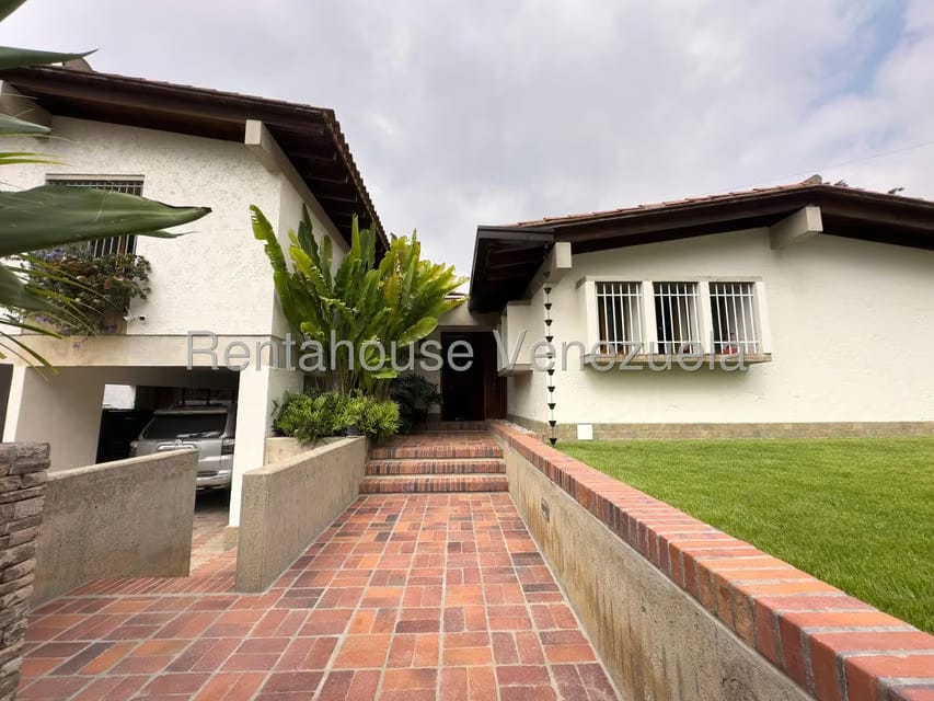 Casa (Multipes Niveles) en Venta en Los Chorros, Distrito Metropolitano - 4