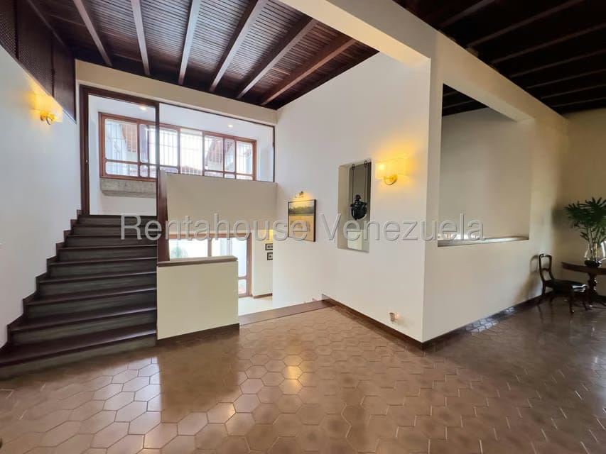 Casa (Multipes Niveles) en Venta en Los Chorros, Distrito Metropolitano - 33