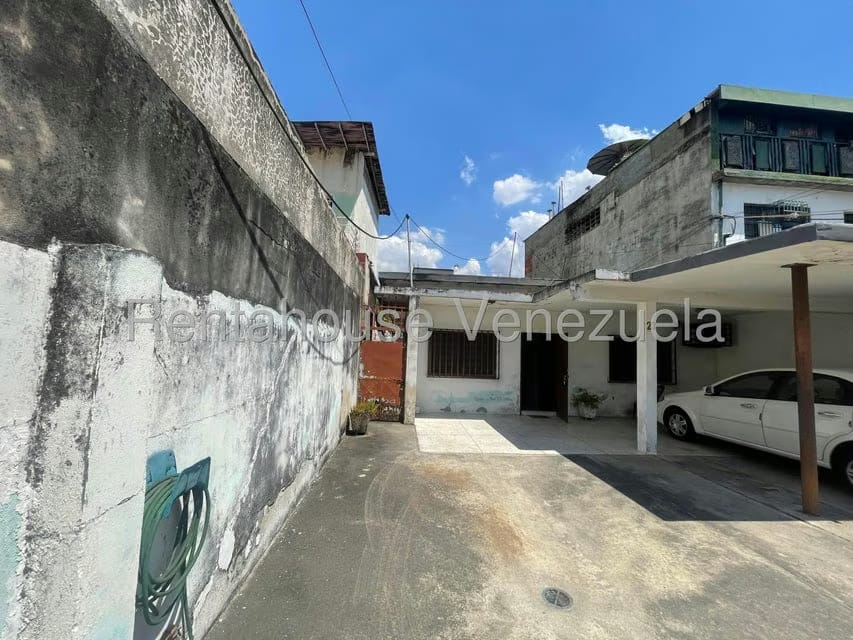 Casa (1 Nivel) en Venta en La Cooperativa, Aragua - 28