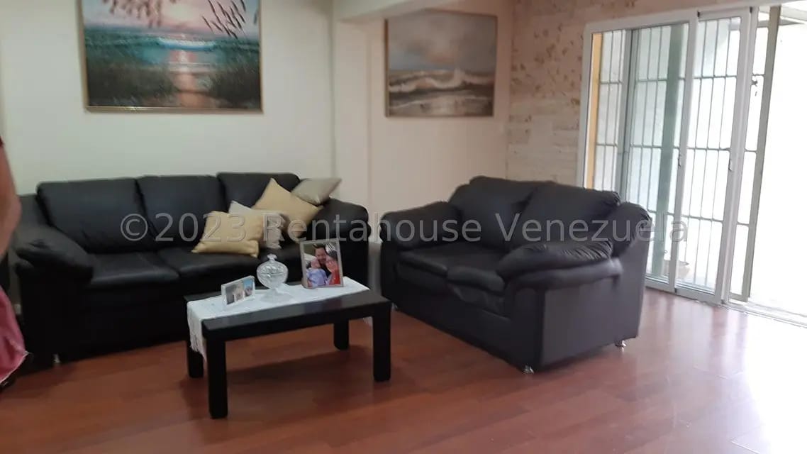 Casa (Multipes Niveles) en Venta en Turumo, Distrito Metropolitano - 2