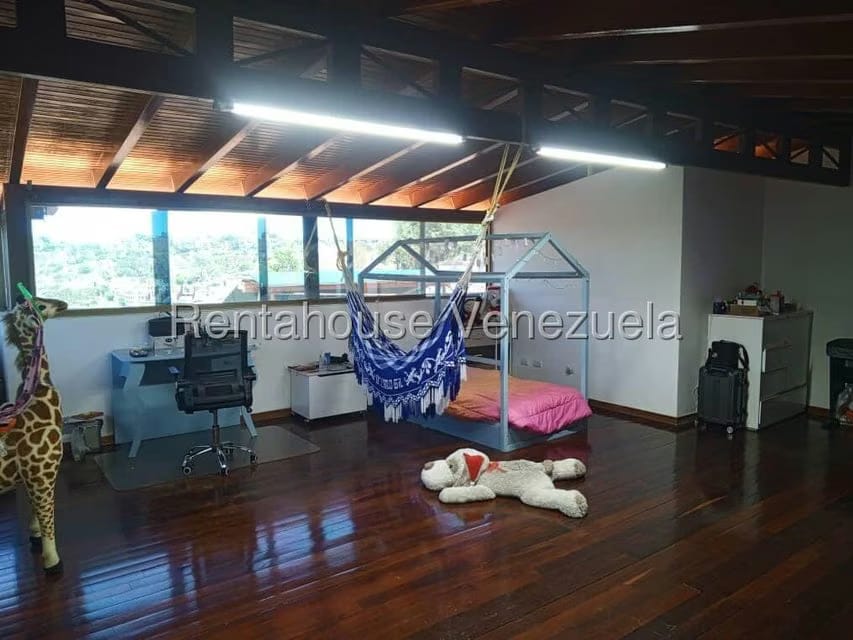Apartamento (Duplex) en Venta en La Tahona, Distrito Metropolitano - 17
