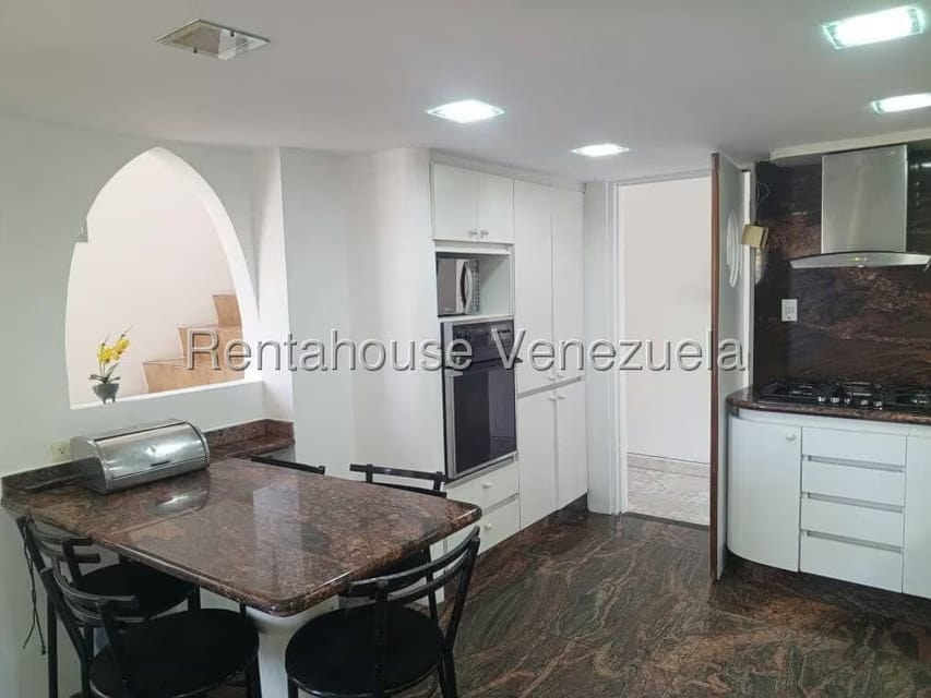 Apartamento (Duplex) en Venta en La Tahona, Distrito Metropolitano - 3