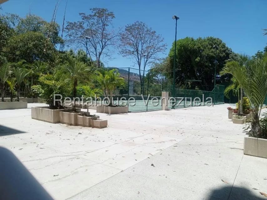Apartamento (Duplex) en Venta en La Tahona, Distrito Metropolitano - 25