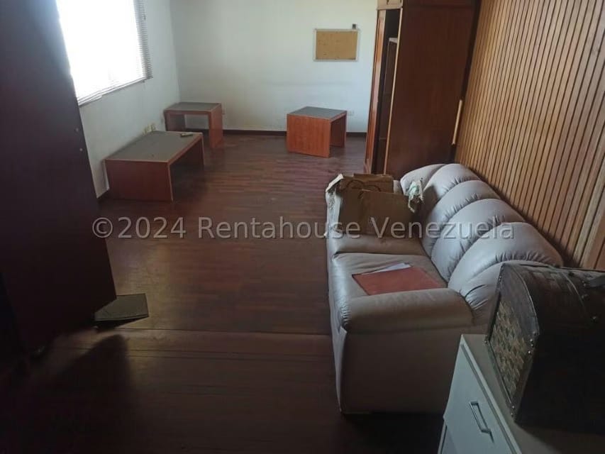 Casa (Multipes Niveles) en Venta en La Florida, Distrito Metropolitano - 105