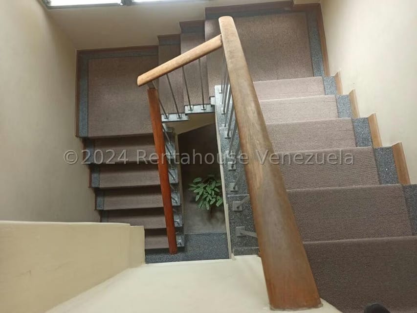 Casa (Multipes Niveles) en Venta en La Florida, Distrito Metropolitano - 12
