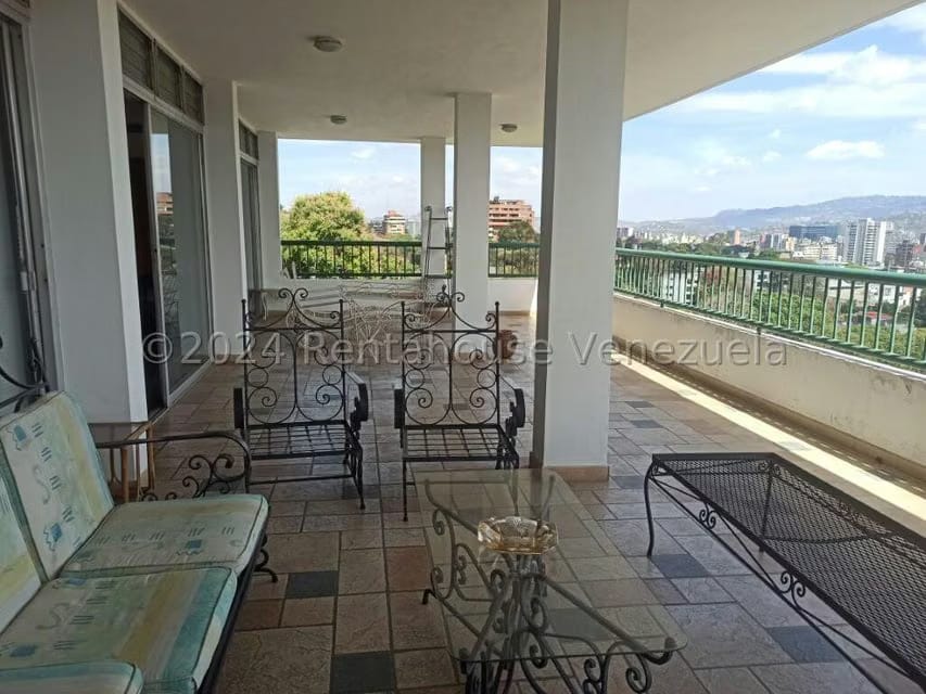 Casa (Multipes Niveles) en Venta en La Florida, Distrito Metropolitano - 17