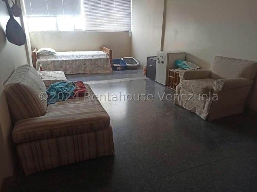 Casa (Multipes Niveles) en Venta en La Florida, Distrito Metropolitano - 24