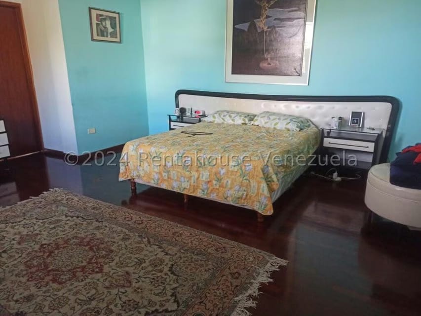 Casa (Multipes Niveles) en Venta en La Florida, Distrito Metropolitano - 32