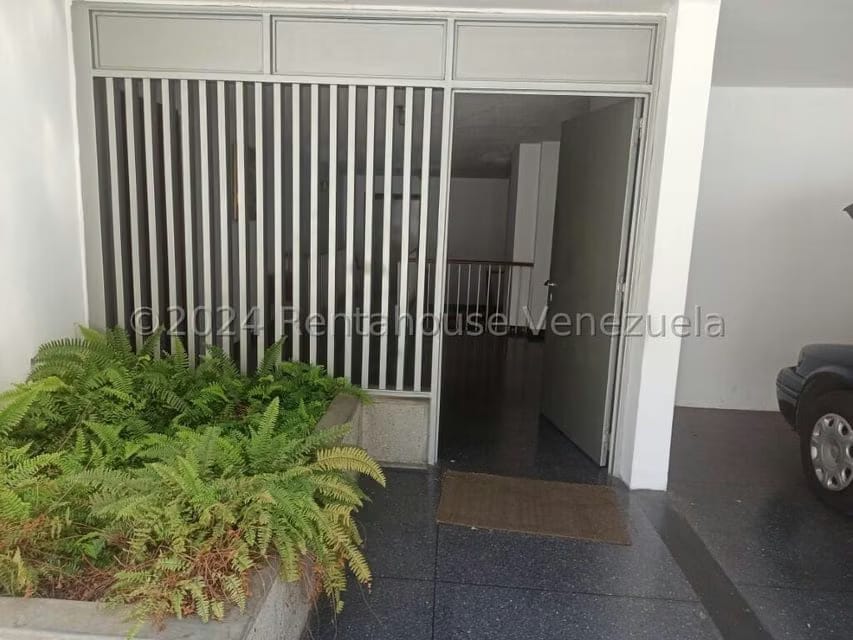 Casa (Multipes Niveles) en Venta en La Florida, Distrito Metropolitano - 5