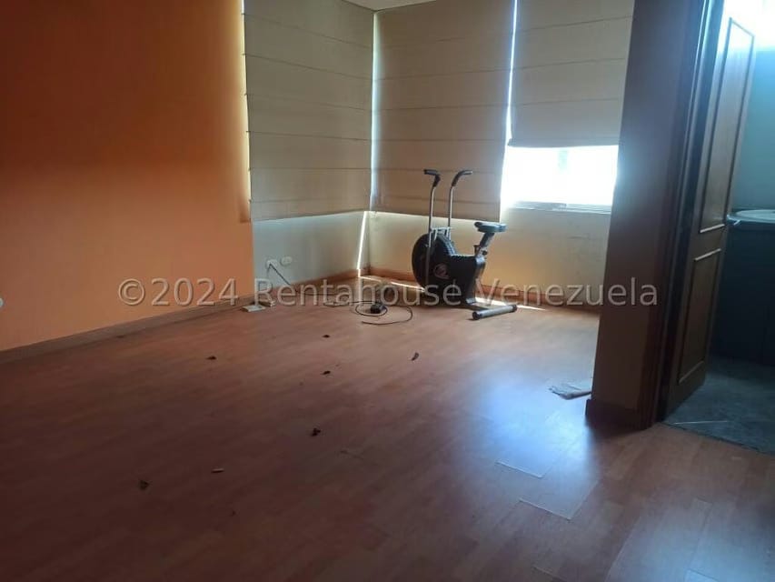 Casa (Multipes Niveles) en Venta en La Florida, Distrito Metropolitano - 48
