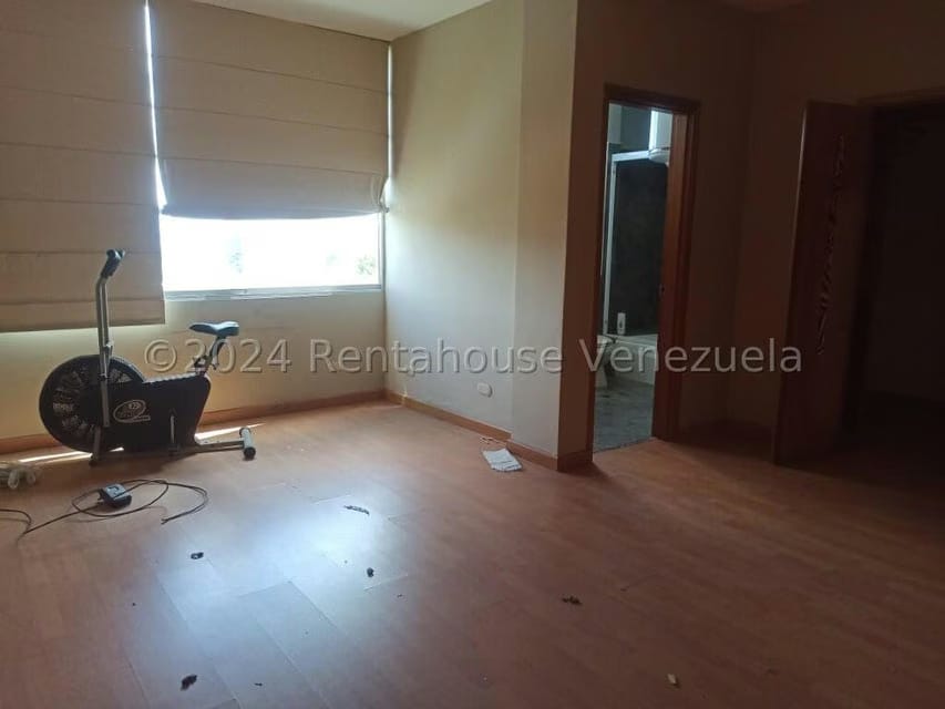 Casa (Multipes Niveles) en Venta en La Florida, Distrito Metropolitano - 49