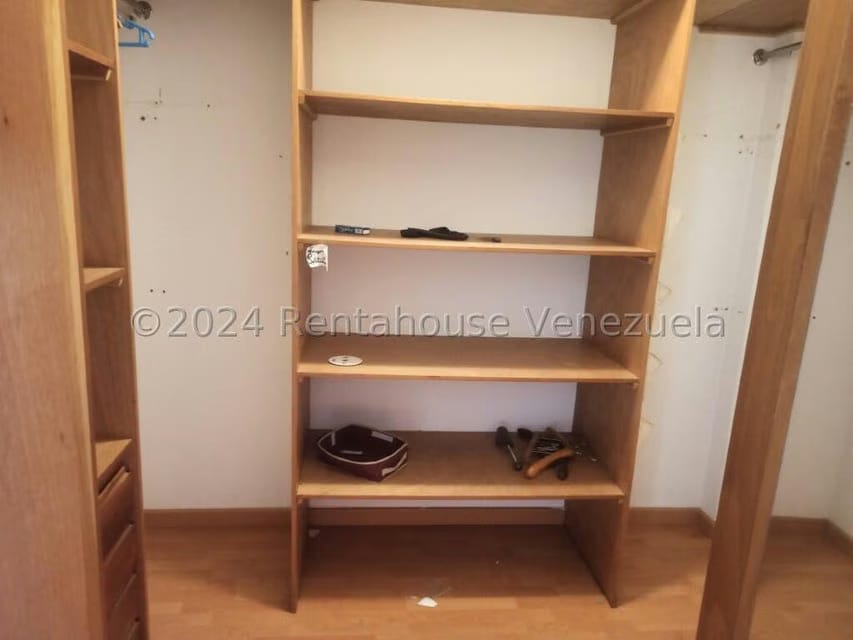 Casa (Multipes Niveles) en Venta en La Florida, Distrito Metropolitano - 50