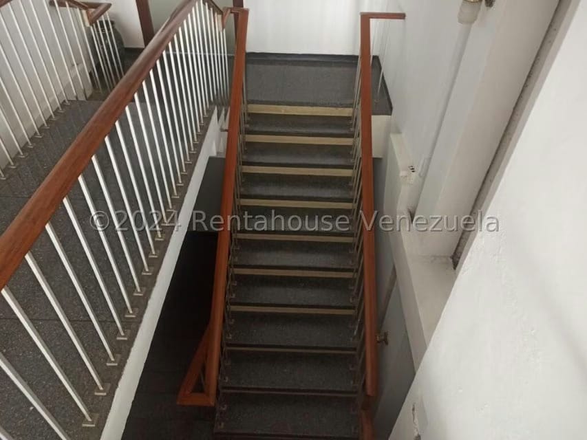 Casa (Multipes Niveles) en Venta en La Florida, Distrito Metropolitano - 6