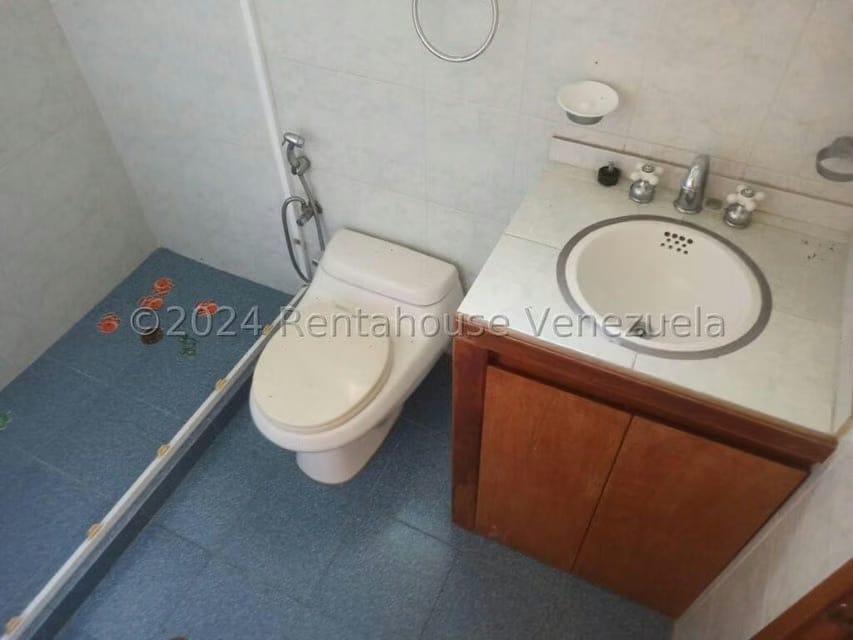 Casa (Multipes Niveles) en Venta en La Florida, Distrito Metropolitano - 55