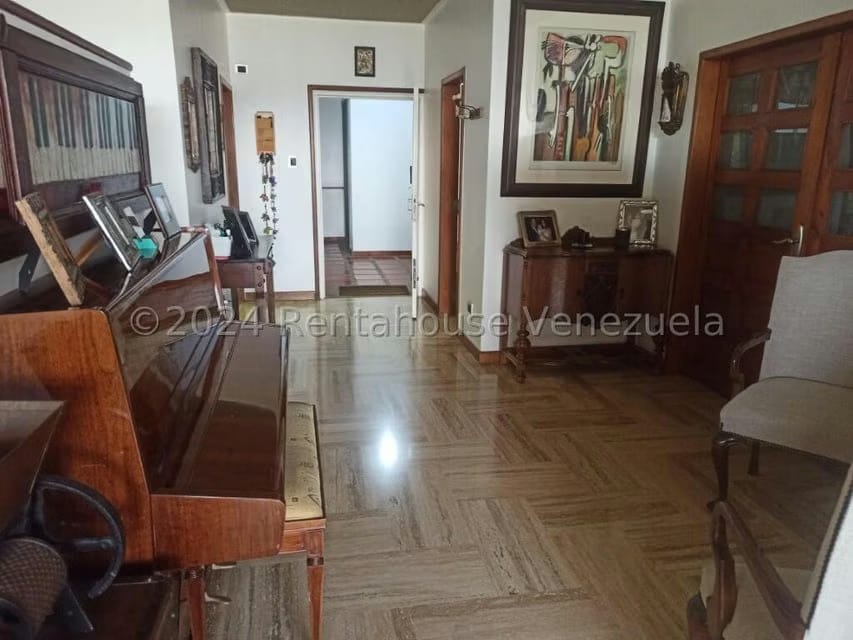 Casa (Multipes Niveles) en Venta en La Florida, Distrito Metropolitano - 73