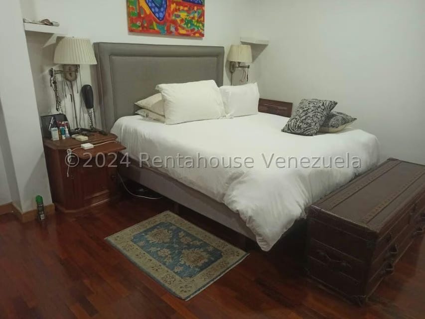 Casa (Multipes Niveles) en Venta en La Florida, Distrito Metropolitano - 86