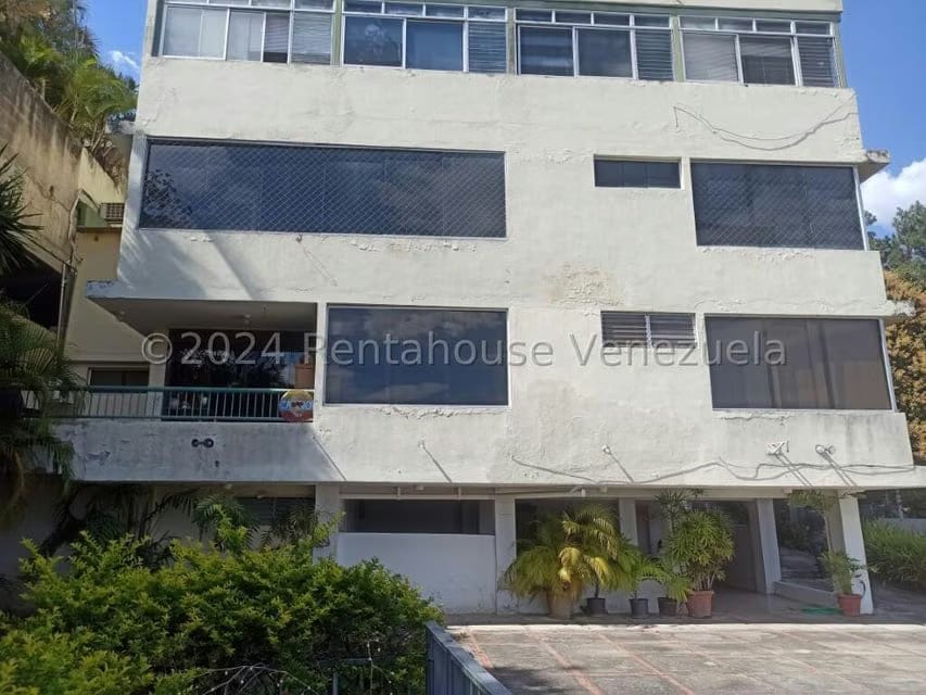 Casa (Multipes Niveles) en Venta en La Florida, Distrito Metropolitano - 96