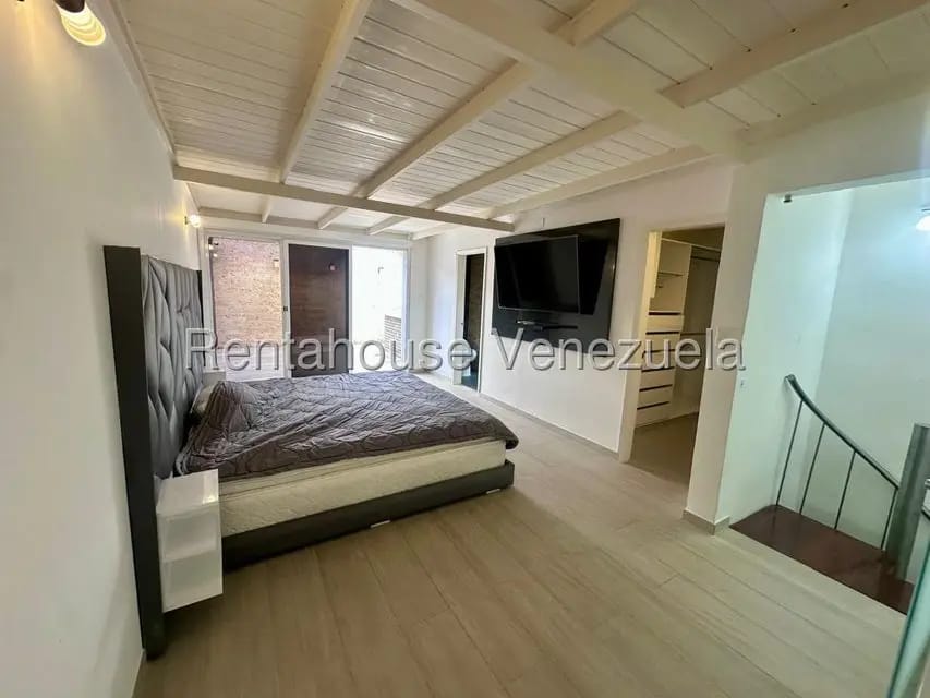 Apartamento (1 Nivel) en Alquiler en El Encantado, Distrito Metropolitano - 15