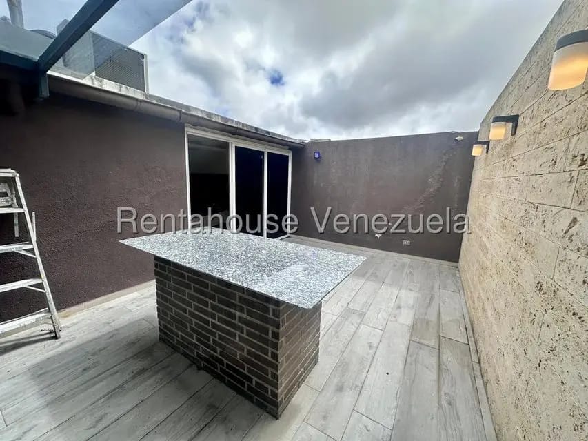 Apartamento (1 Nivel) en Alquiler en El Encantado, Distrito Metropolitano - 22