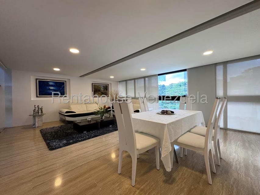 Casa (Multipes Niveles) en Venta en Los Naranjos del Cafetal, Distrito Metropolitano - 5