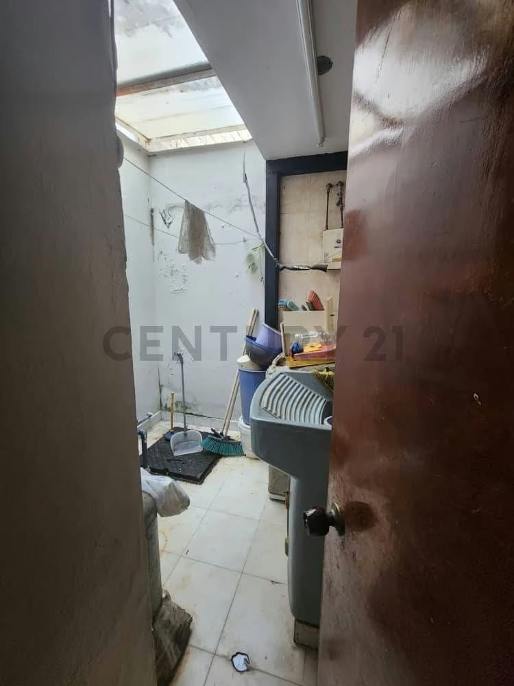 VENTA DE TOWNHOUSE Urb. Tazajal, Res. Villa Florencia 1 - 20