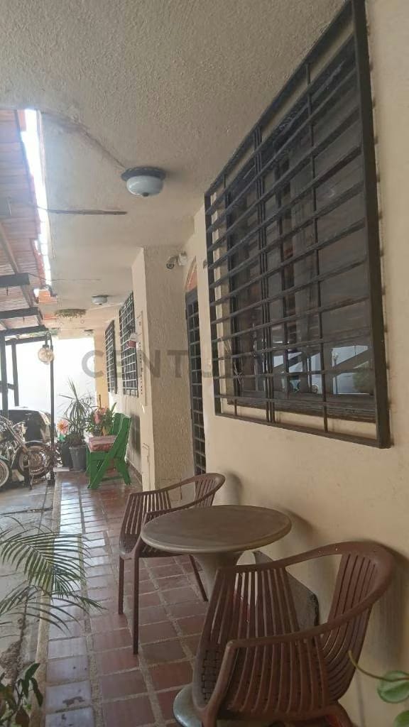VENTA DE TOWNHOUSE Urb. Tazajal, Res. Villa Florencia 1 - 9