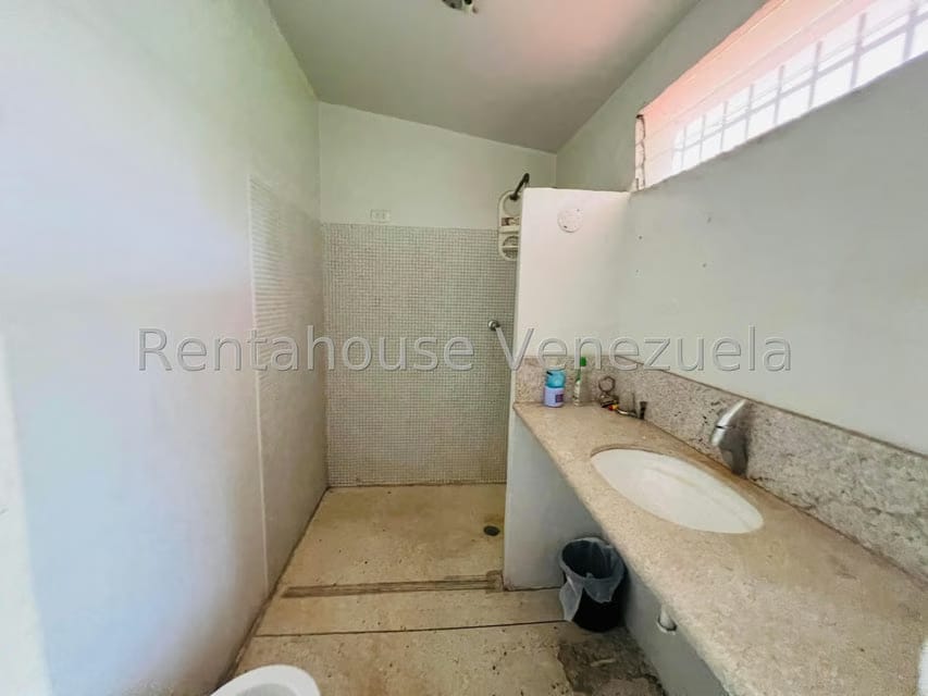 Comercial (Local Comercial) en Venta en Zona Este, Lara - 13