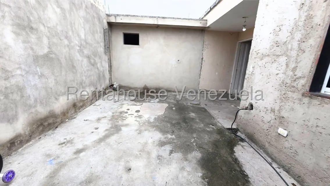 Casa (1 Nivel) en Venta en La Ensenada, Lara - 25