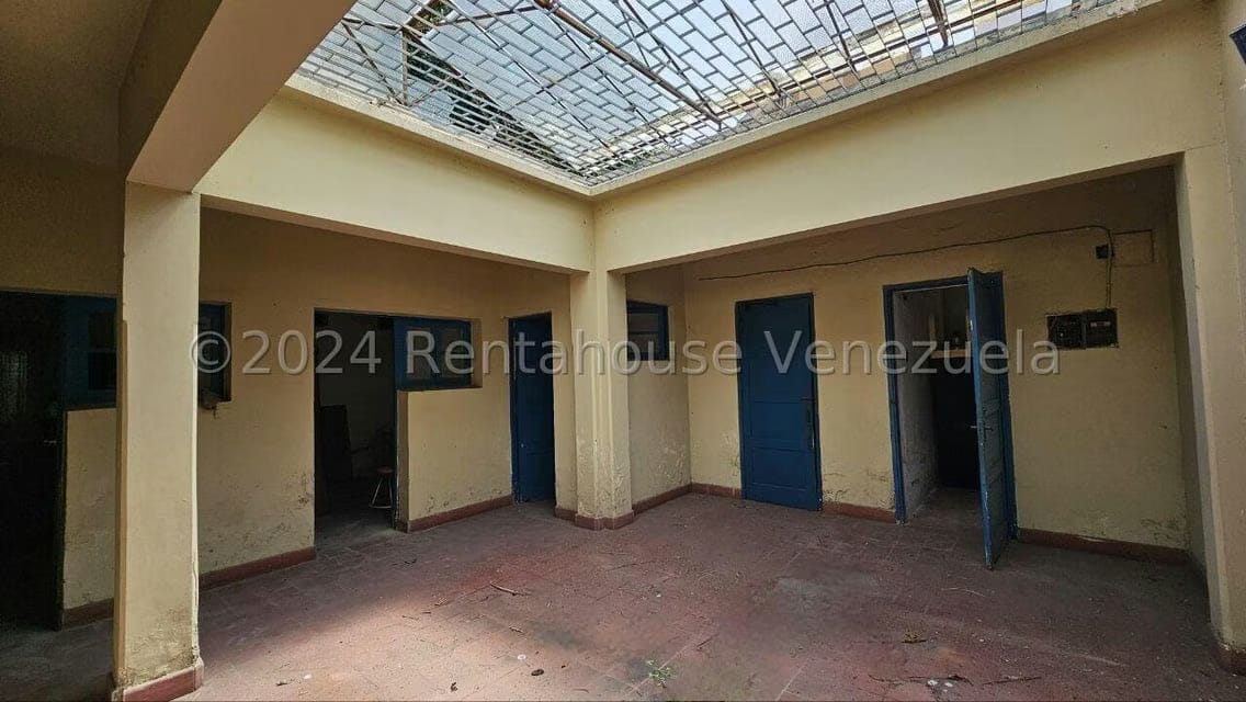 Casa (1 Nivel) en Venta en El Paraiso, Distrito Metropolitano - 39