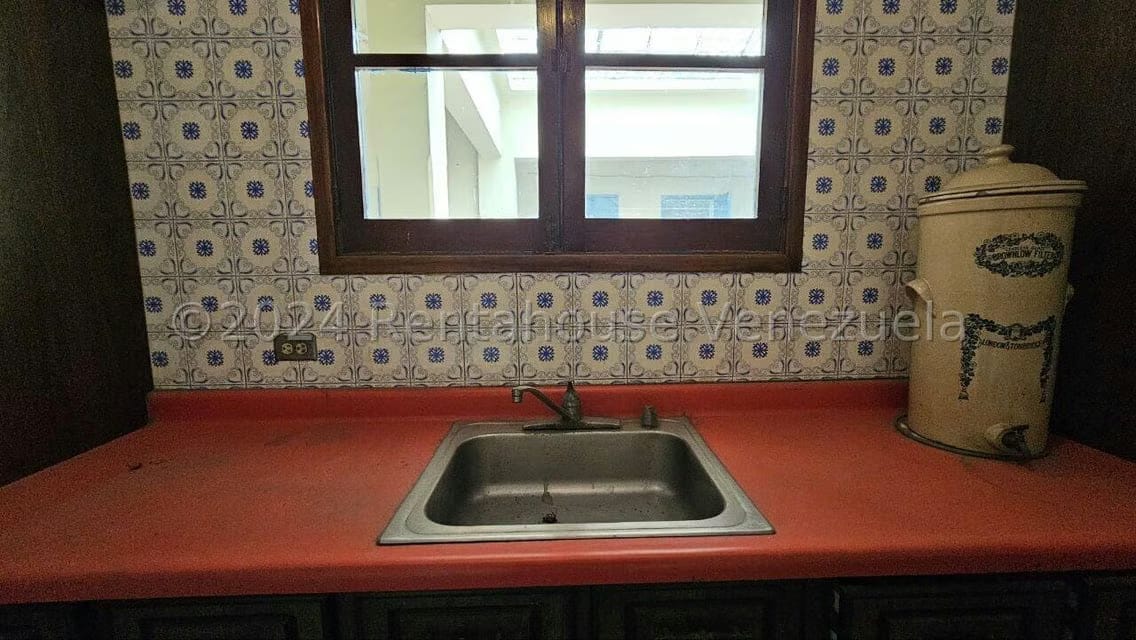 Casa (1 Nivel) en Venta en El Paraiso, Distrito Metropolitano - 42