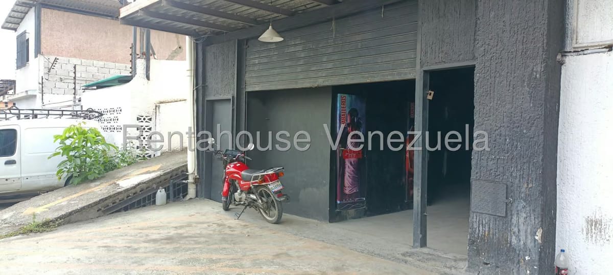 Comercial (Local Comercial) en Venta en Sector Sucua, Miranda - 12