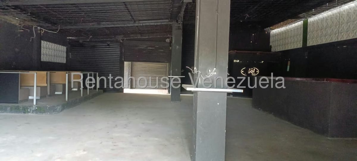 Comercial (Local Comercial) en Venta en Sector Sucua, Miranda - 32