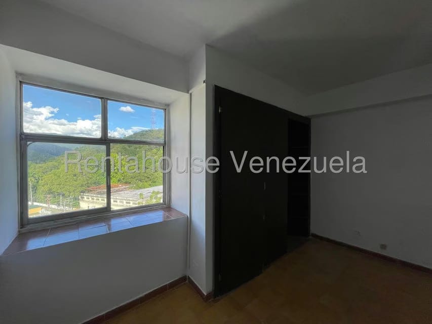 Comercial (Oficina) en Alquiler en Avenida 19 de Abril, Aragua - 8