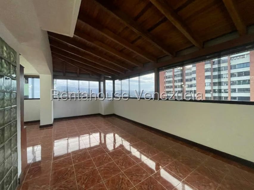 Apartamento (Penthouse) en Venta en Lomas del Avila, Distrito Metropolitano - 3